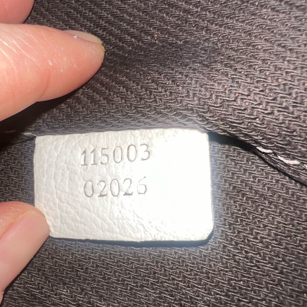Gucci GG canvas Wristlet/ Pouch - Picture 5 of 7